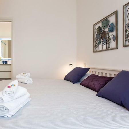 Jolie Julie Accomodation Сассари Экстерьер фото