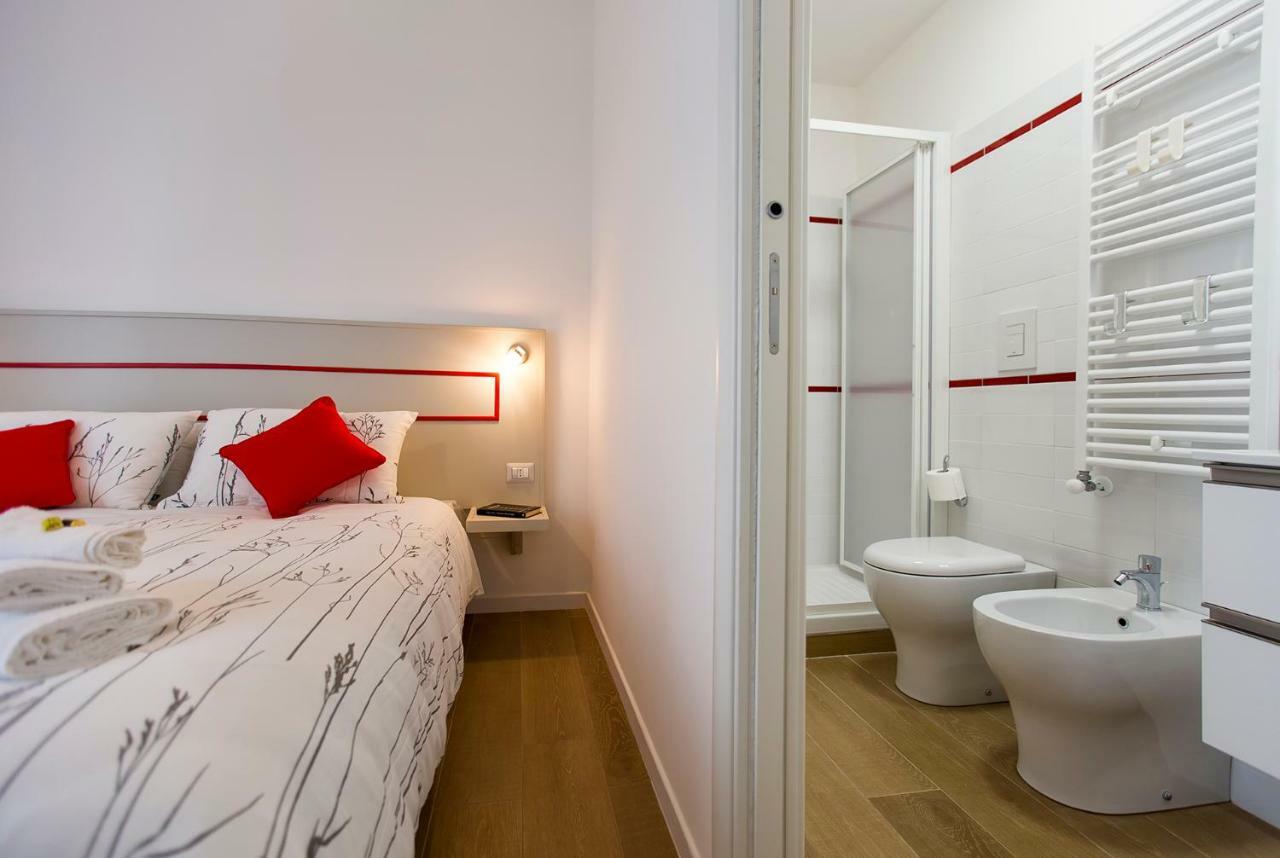 Jolie Julie Accomodation Сассари Экстерьер фото